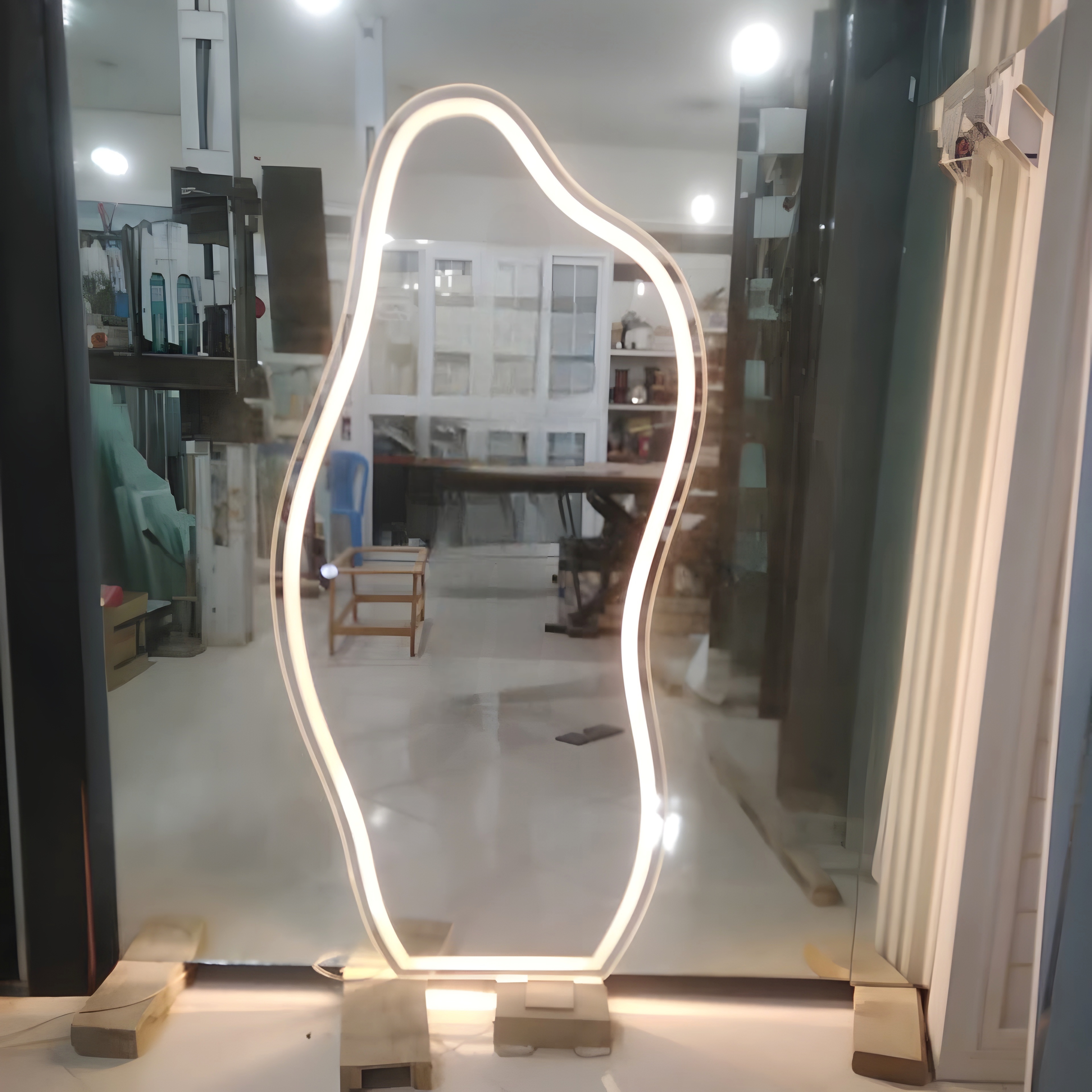 اینه بک لایت طرح دفرمه ۲