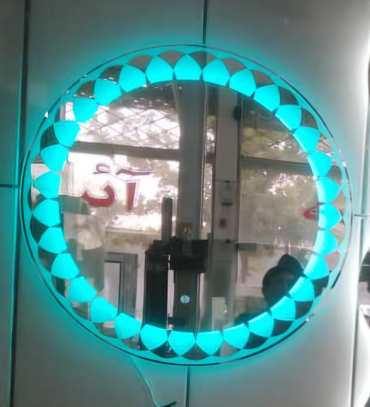 اینه بک لایت گرد